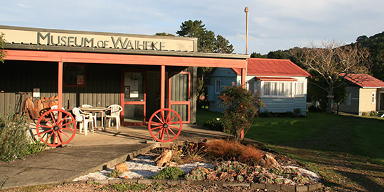 Nikau Luxury Apartments Waiheke